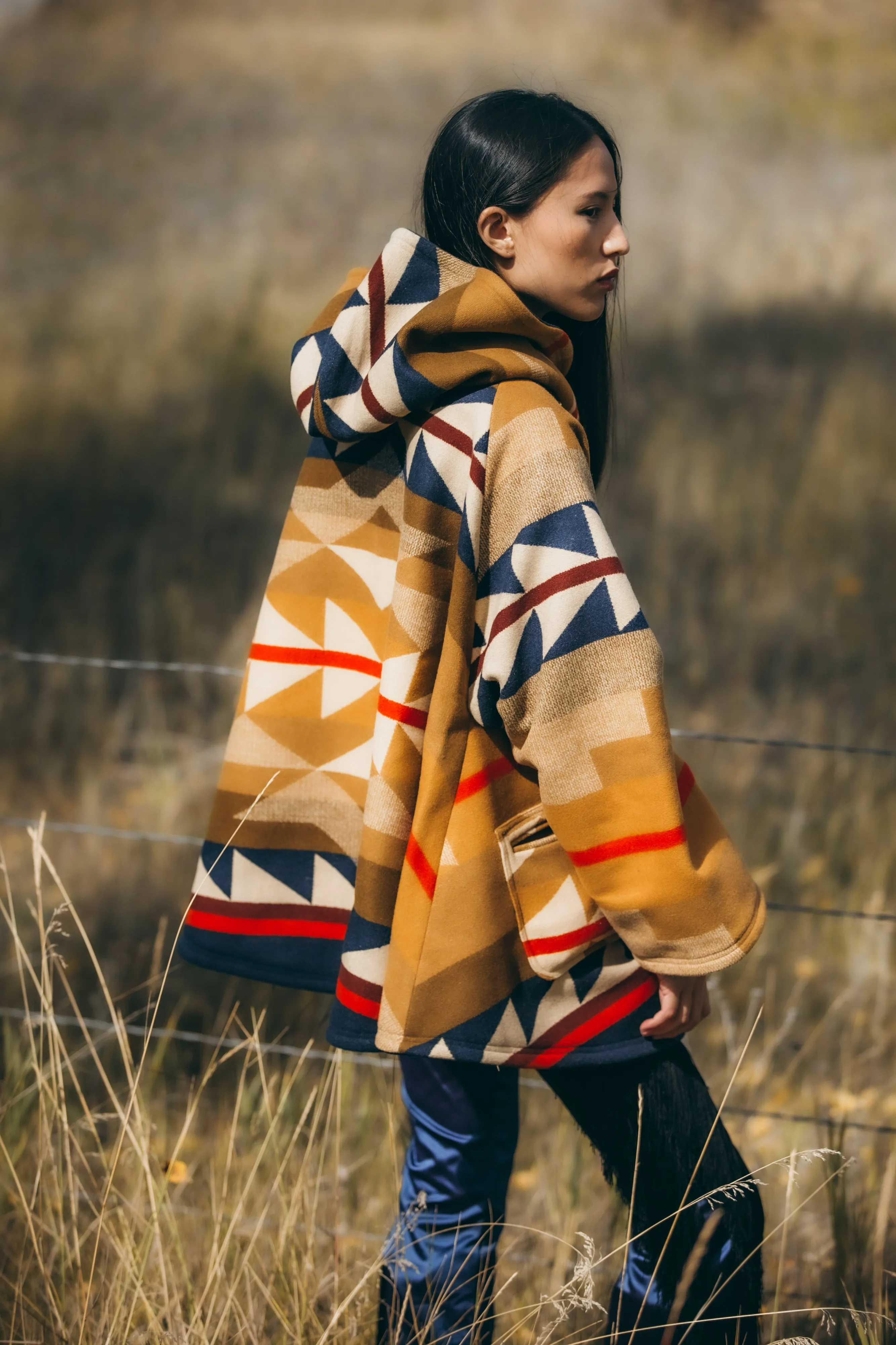 Medicine Bow Classic Cloak